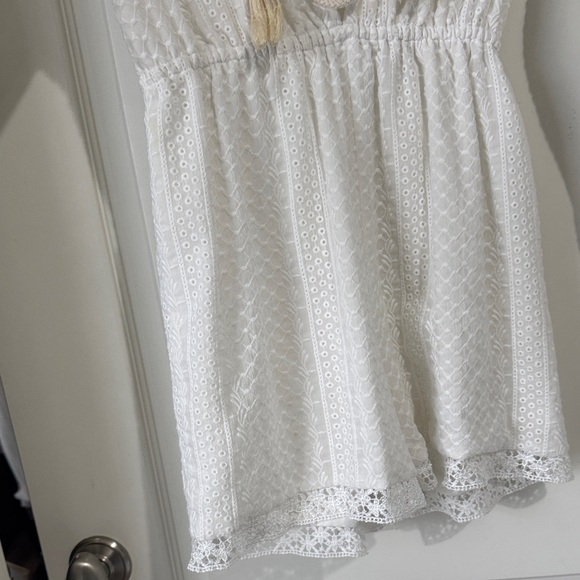 House of Harlow 1960 White Garment - Picture 6 of 9